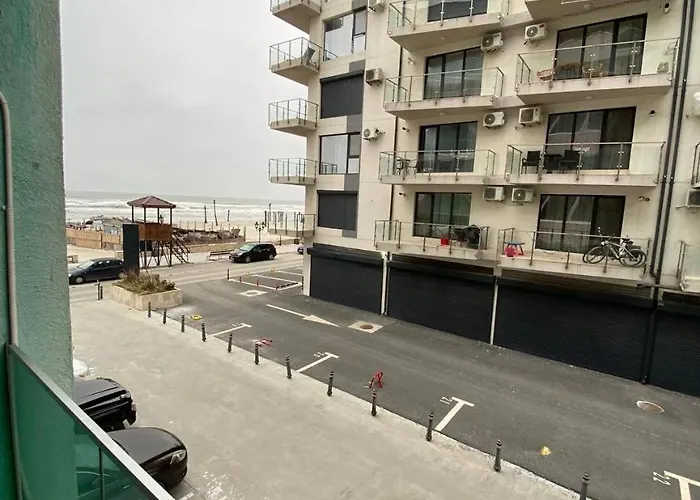 Sea Breeze Superba Si Parcare Daire *