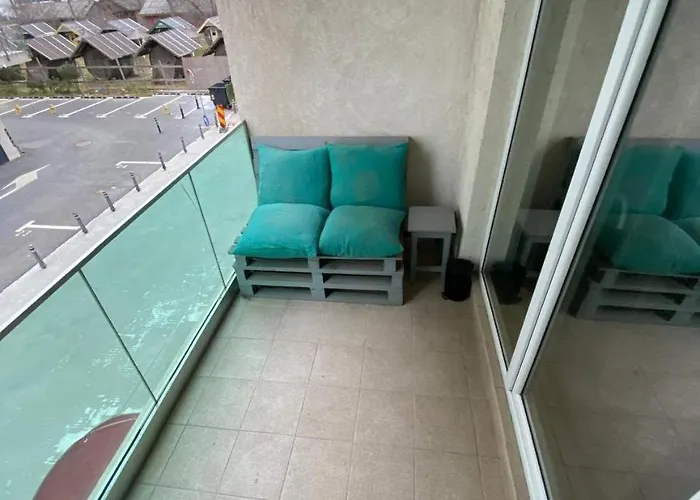 Sea Breeze Superba Si Parcare Daire Navodari