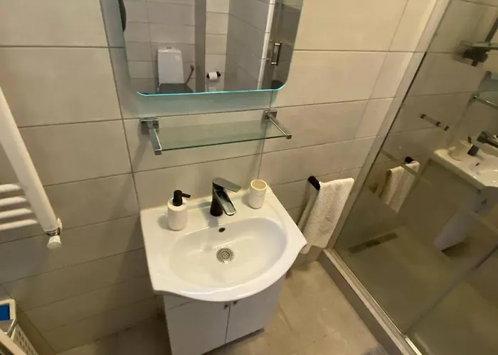 Sea Breeze Superba Si Parcare Năvodari