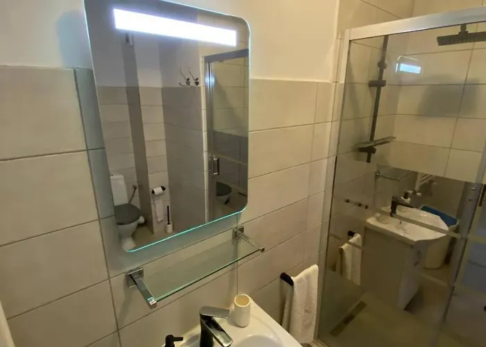 Sea Breeze Superba Si Parcare Năvodari